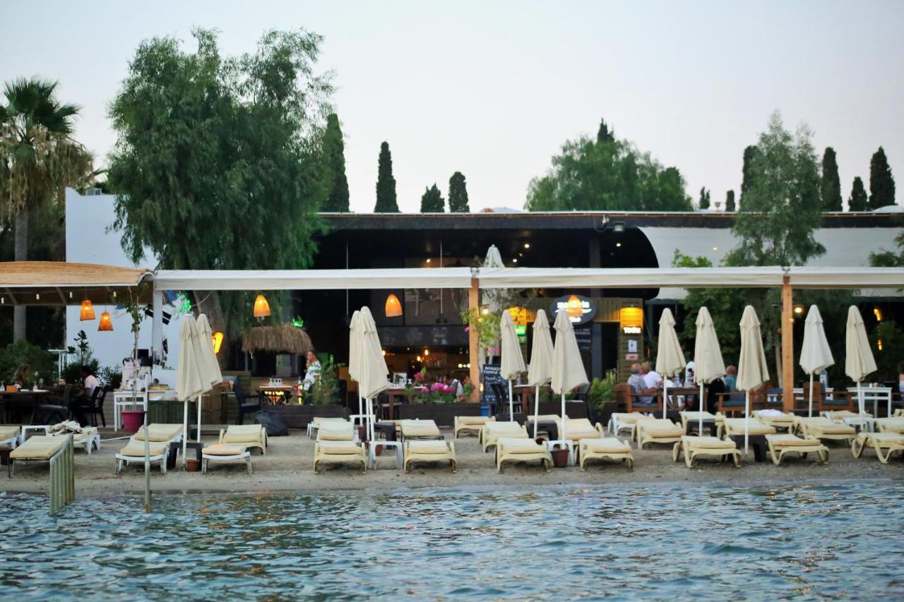 Manuela Hotel Bitez Exterior foto